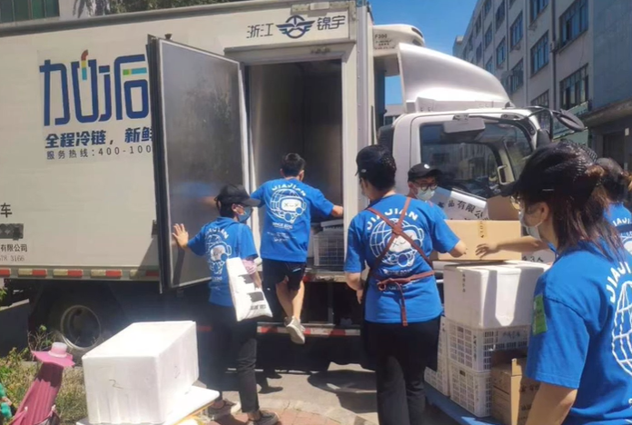 共克时艰战疫情，8188cc威尼斯一直在路上